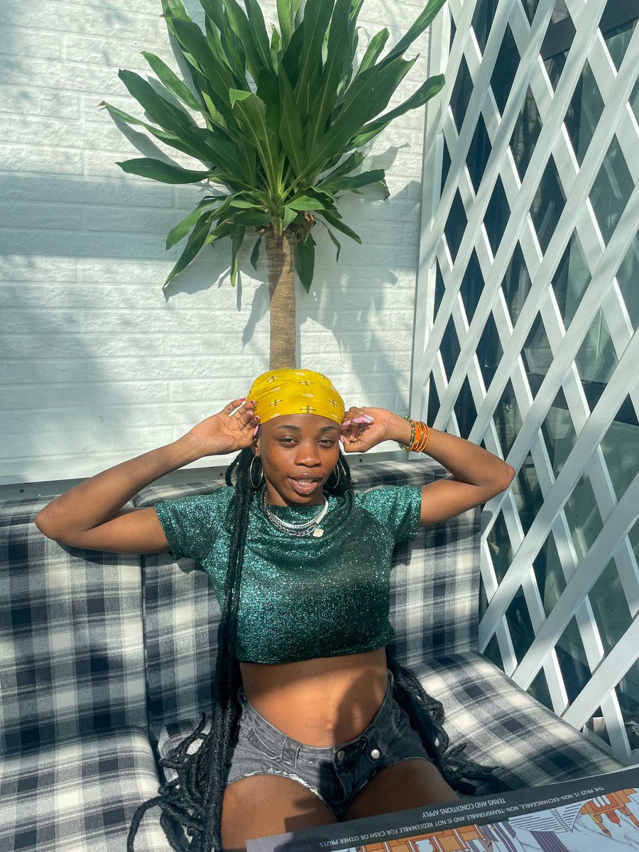 gyalbuky's tweet photo. neva posted these here soooo…🤌🏽 https://t.co/gvKNytbBXH