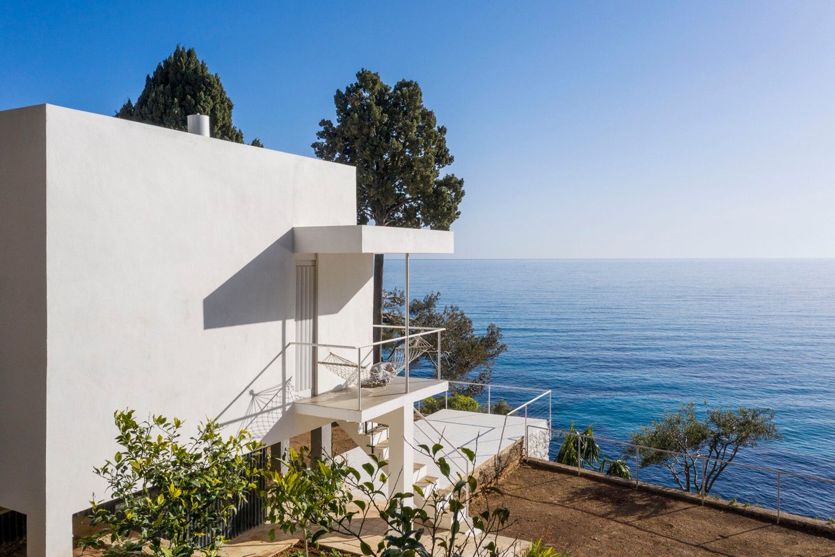 GettyFoundation's tweet photo. Congratulations to architect Eileen Gray's "Villa E-1027" (one of our #KeepingItModern conservation grantees) for receiving a #EuropaNostra award--Europe's most prestigious prize in cultural heritage.
#EuropaNostra
https://t.co/LFaFC5RLnH https://t.co/7rRJpwYzEK