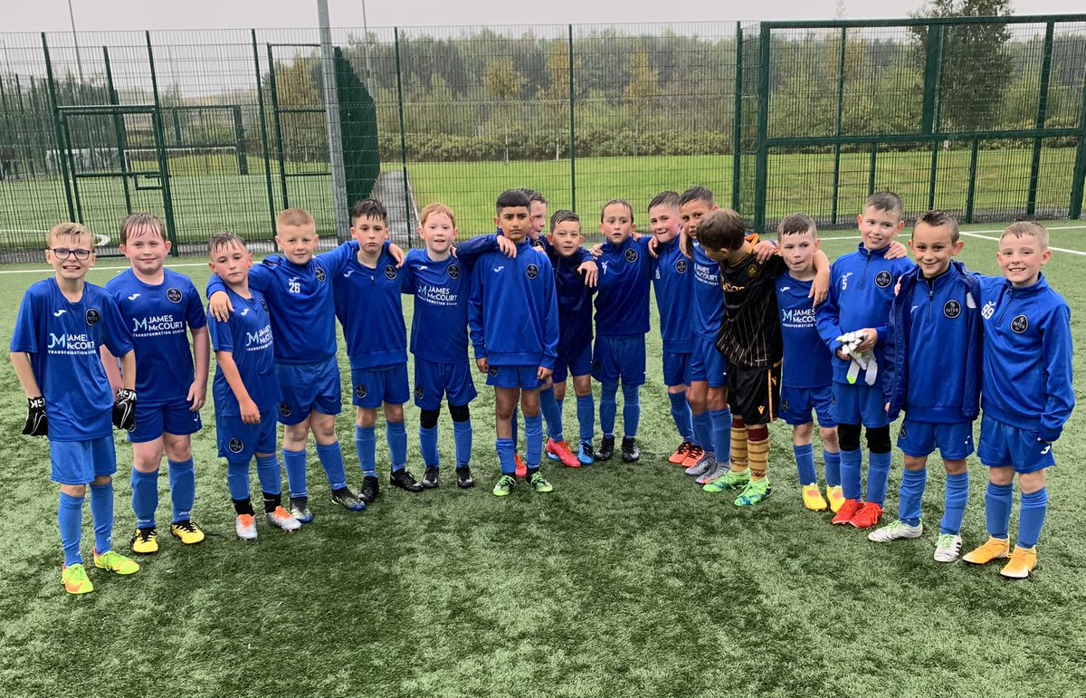 Inter_FC2013's tweet photo. Wet, cold, dull … who cares! We’ll play in any weather 🌧 🥶 ☔️💦🌧☁️🌫🫧
#nointernoparty #football #interfc2013s #grassrootsfootball #friends #fun #interfc2013 #Inter https://t.co/RXPyew79wM