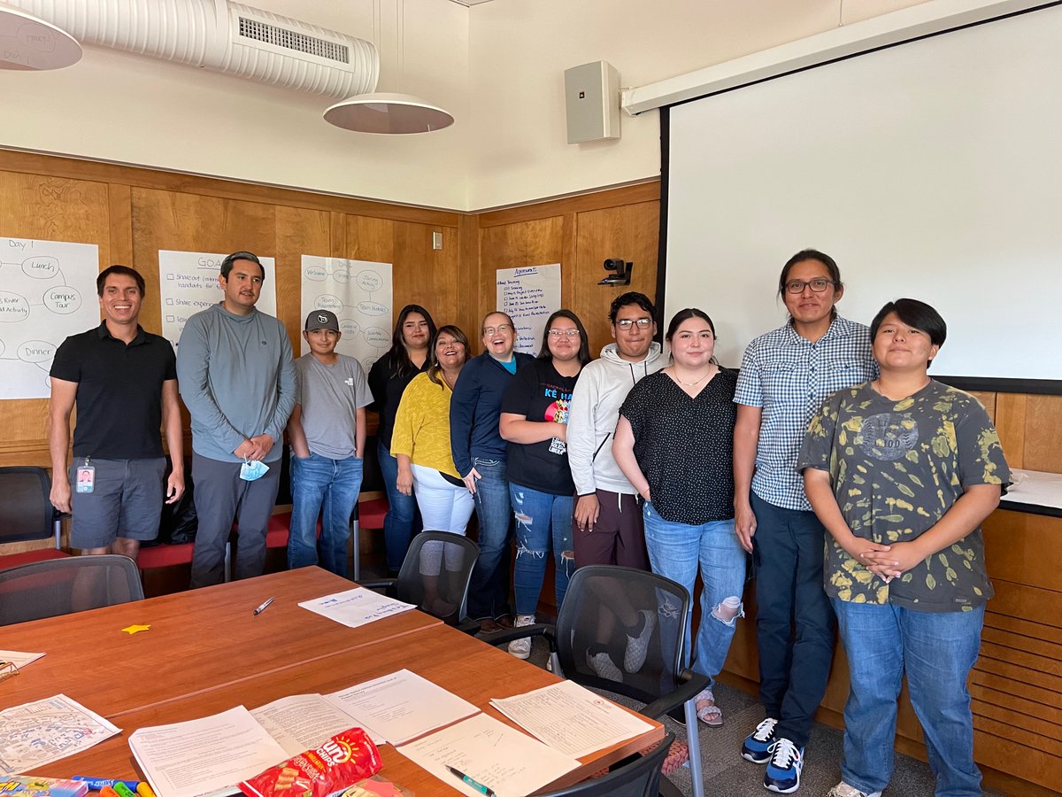 SwiftBirdHydro's tweet image. One of the highlights of my summer has been working on a @ThrivingEarth/@COPE_Program  project with community leaders and students from the Navajo Nation where we tested water quality on the reservation. It was a blast to work on community-led science w/ my pal @ian_gambill