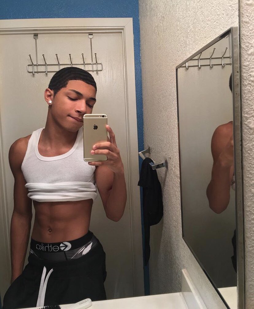 baitfilez's tweet photo. Selling his file !! Got jerking and dildo vids https://t.co/Ugb8XuUbxq