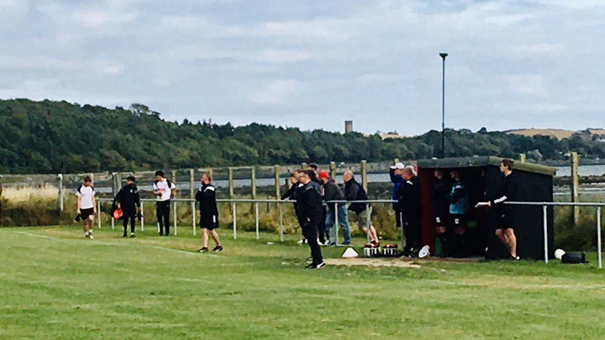 PaulVance63's tweet photo. Rosemount Rec v Bangor Amateurs - NAFL Div 1A - Islandview Road Playing Fields, Islandview Road, Greyabbey, Co Down… #RosemountRec #Greyabbey #Bangor #Amateurs #NAFL #football #CoDown https://t.co/9dbELzF5bR