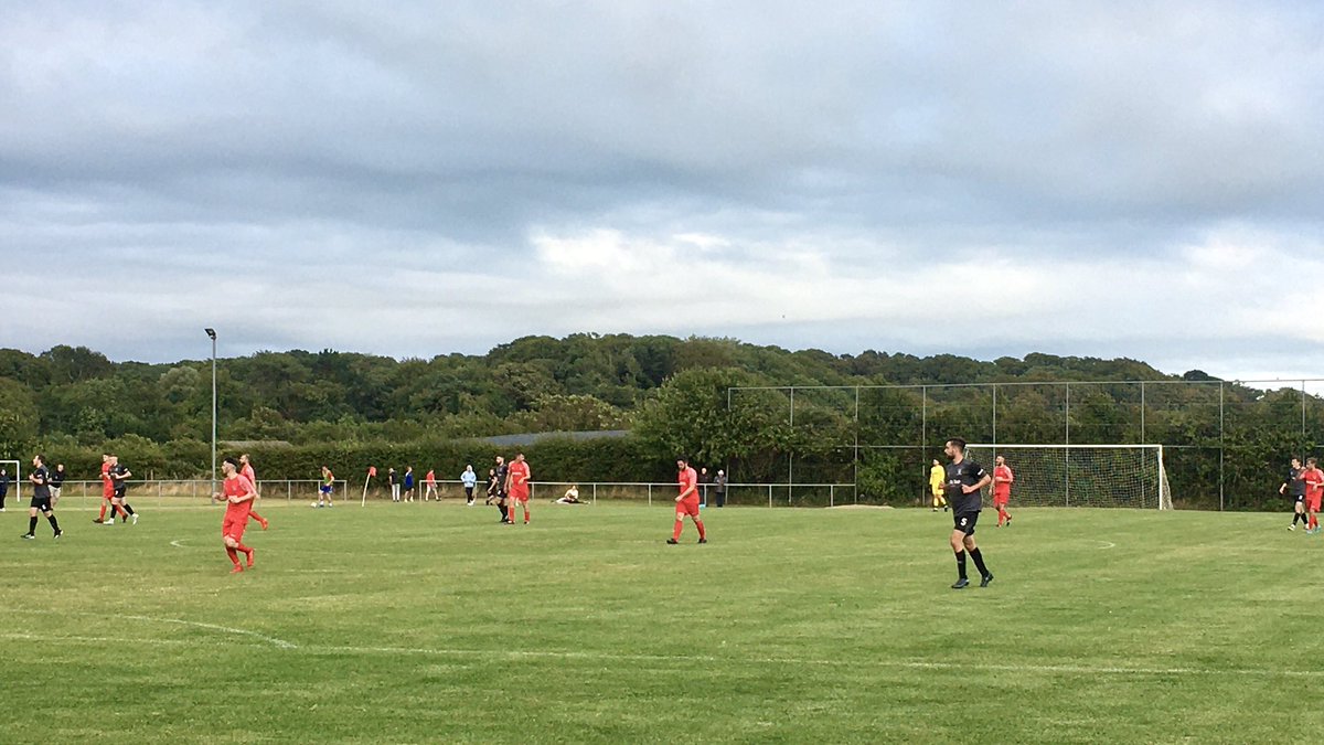 PaulVance63's tweet photo. Rosemount Rec v Bangor Amateurs - NAFL Div 1A - Islandview Road Playing Fields, Islandview Road, Greyabbey, Co Down… #RosemountRec #Greyabbey #Bangor #Amateurs #NAFL #football #CoDown https://t.co/9dbELzF5bR