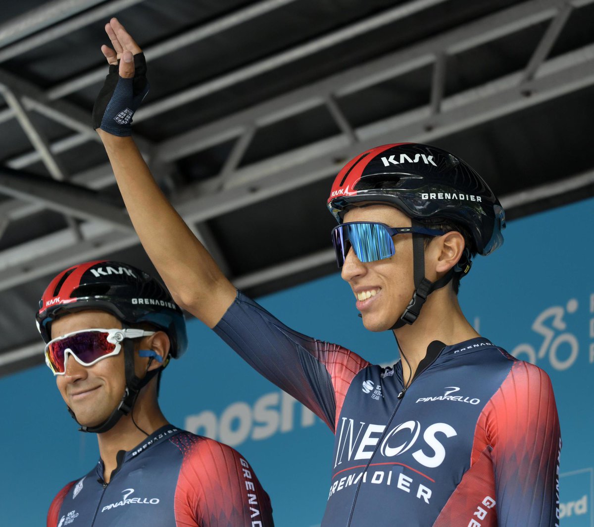 Eganbernal's tweet photo. Creo que aún recuerdo cómo se hace, pero después de 220 km les cuento que el dolor de patas mañana no va a ser poquito jaja 👌🏽 https://t.co/9cb3itspRs
