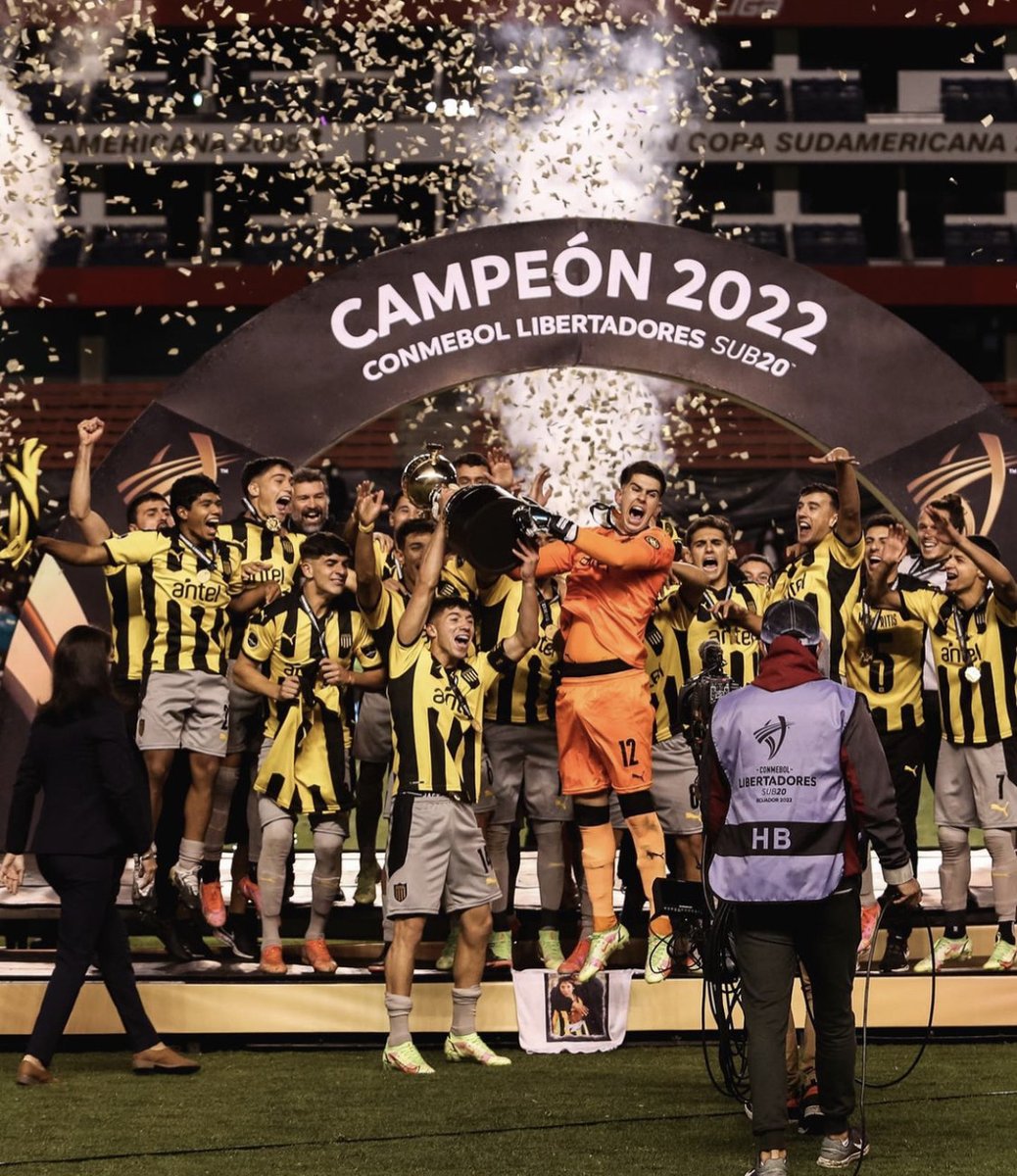 “Con el escudo que tenemos, ellos se tienen que preocupar de nosotros”. Randall Rodriguez en #UltimoAlArco.