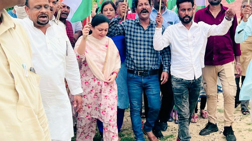 SikanderBhatiAd's tweet photo. 🇮🇳 जय हिन्द, जय भारत 🇮🇳 https://t.co/f7ND7UXIkx