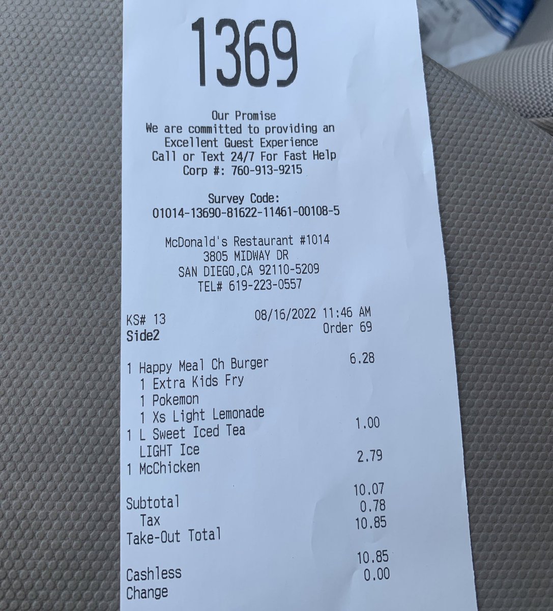 OrigamicPenguin's tweet photo. Hey @McDonalds , I went out my way to get a pikachu happy meal today (i am always very excited about this nostalgic happy meal), but received the exact opposite happy meal… im very bummed out about this …. ☹️☹️☹️#promotionfail #sadpika https://t.co/6mUCDtnZ8m