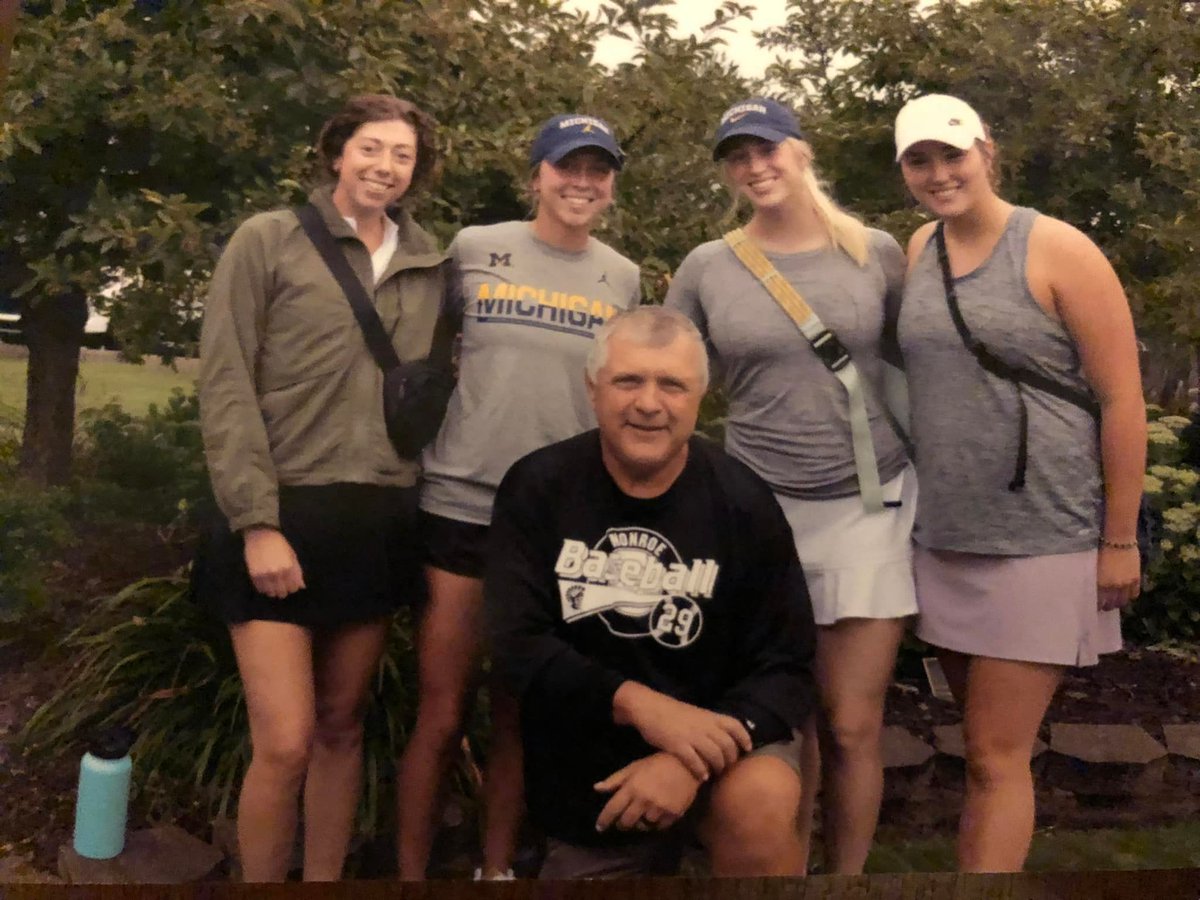 University of Michigan Softball was well represented @ the Trojan Baseball golf outing fundraiser @ Green Meadows. Players left to right Kristina Burkhardt #23 OF, our own #TROJANS alum Ellie Sieler #1 OF, Emerson Aiken #22 RHP, and Keke Tholl #2 C/1B. Thanks for your support.