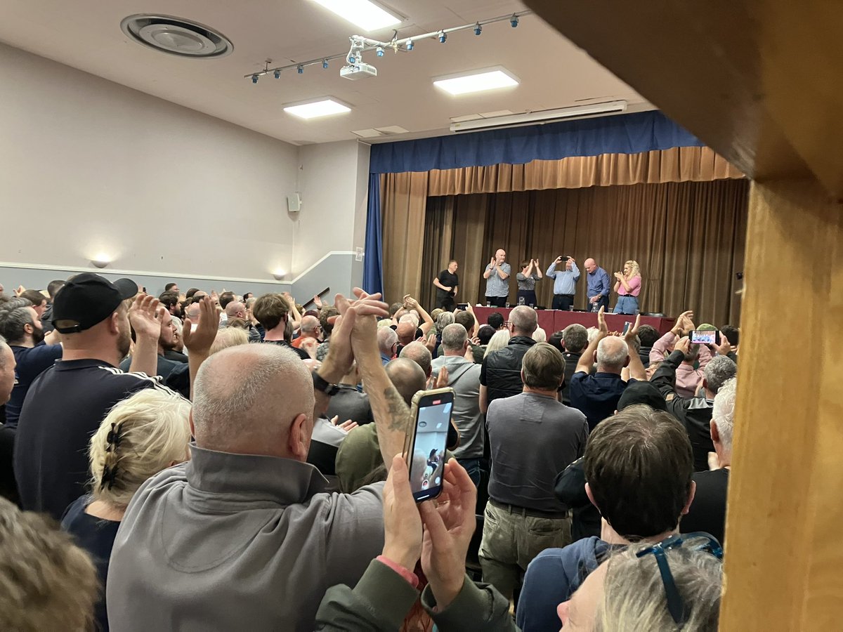 FrancisStuart1's tweet photo. ‘The working class is back. We refuse to be weak. We refuse to be humble. And we refuse to be poor anymore.’ Absolute tour de force from Mick Lynch at packed out @RMTunion meeting in Glasgow https://t.co/p6eZi873vR