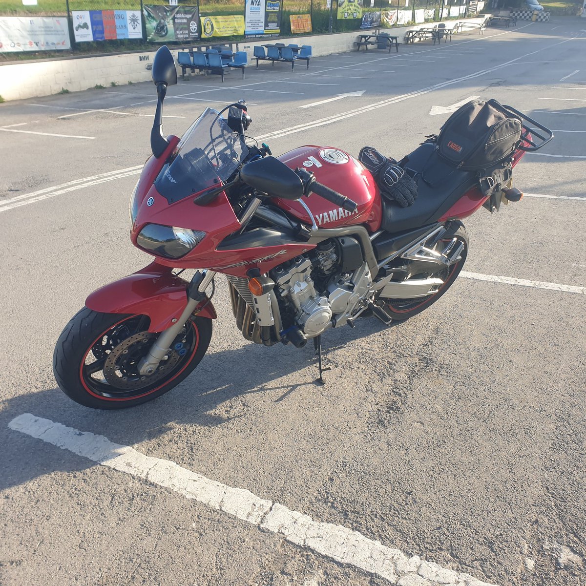 Simon Thorpe tweet media