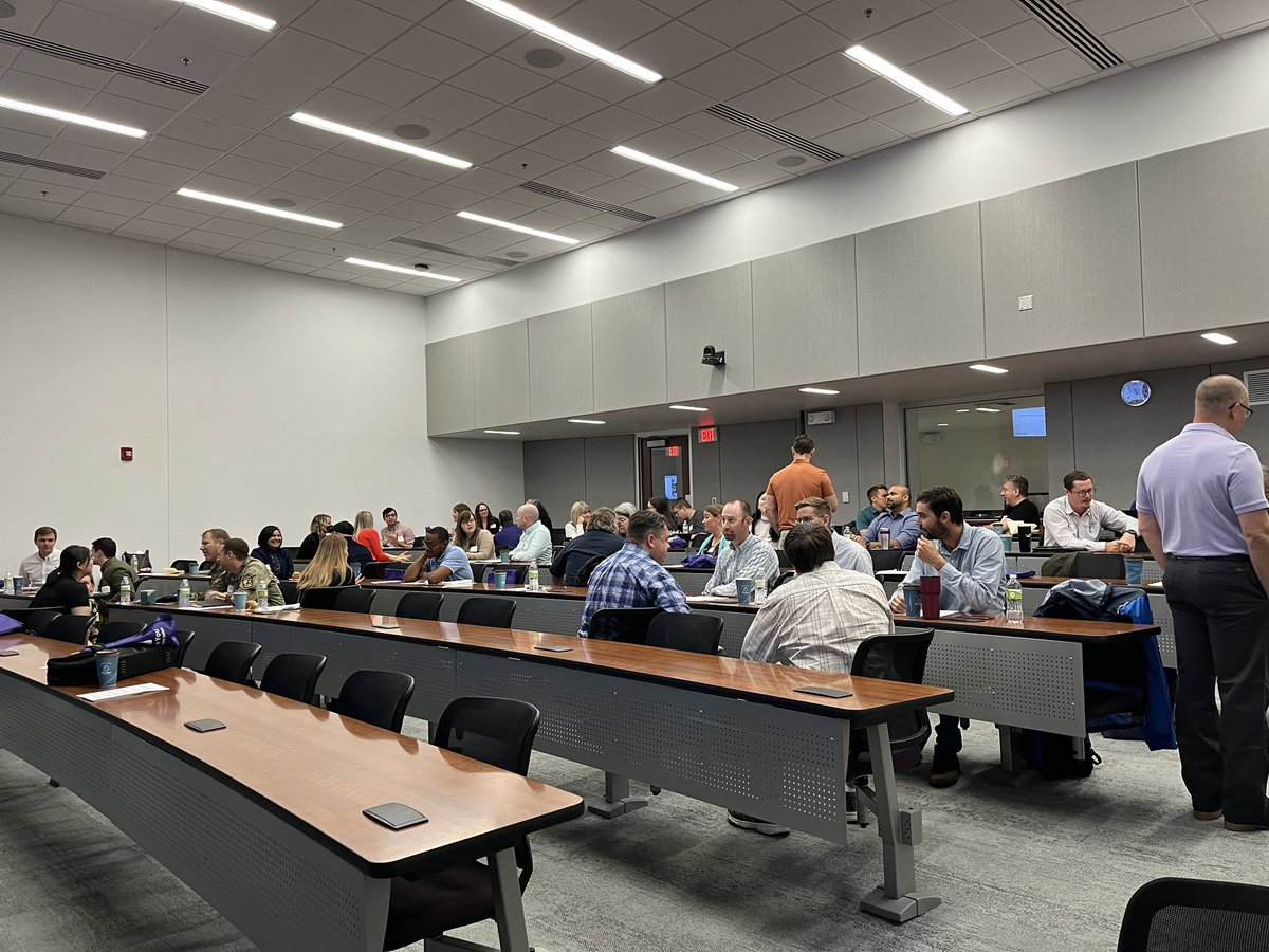 kstatetlc's tweet photo. We had the wonderful opportunity to welcome new faculty during today's New Faculty Orientation. We are excited to support you in your new careers at K-State! #ITeachAtKState https://t.co/Ltk3y0mJ2C