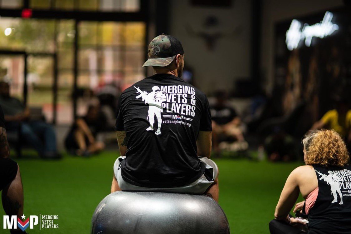 AJImpacts612's tweet photo. The launch of the Phoenix Chapter for @VetsandPlayers is right around the corner. Complete your membership submission at the link in bio and let’s pack the house when we officially open. #vetsandplayers #combatvets #proathletes https://t.co/jg88OCC0Op