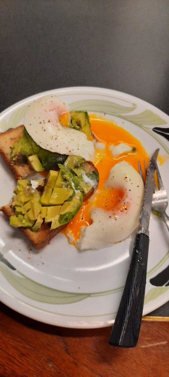 mvstewar's tweet photo. Protein from two poached eggs getting me thru the work day! https://t.co/DPX0d1mKbE