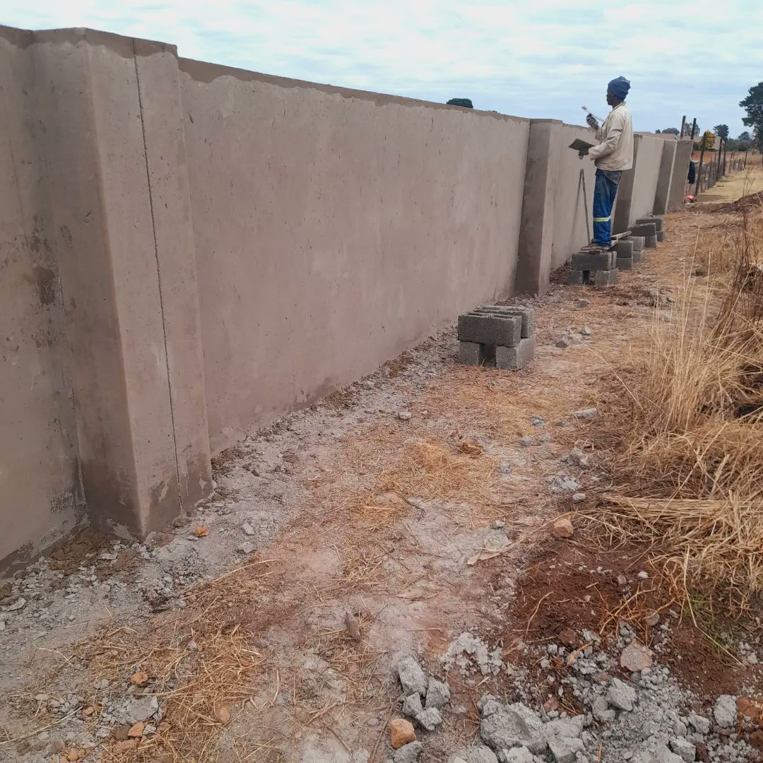 el_christar's tweet photo. Wall Fencing https://t.co/TGBPawW89J