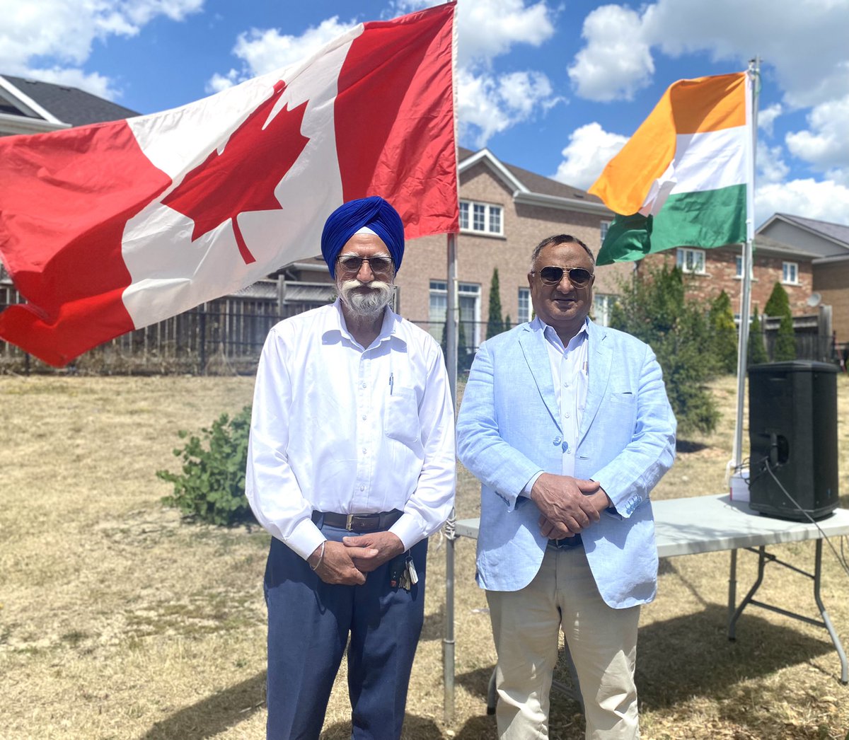 Met with seniors to discuss challenges faced by them on an everyday basis at an event organised by Assossiation of Seniors Club, Brampton. 

#Brampton