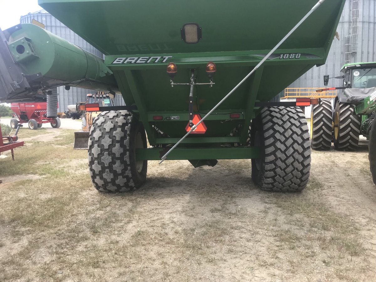 Excited to see the difference of bias vs vf radial at compaction day on Thursday at snobelens ⁦<a href="/WheatPete/">Peter Johnson</a>⁩ ⁦<a href="/OntarioSoilCrop/">Ontario Soil & Crop</a>⁩