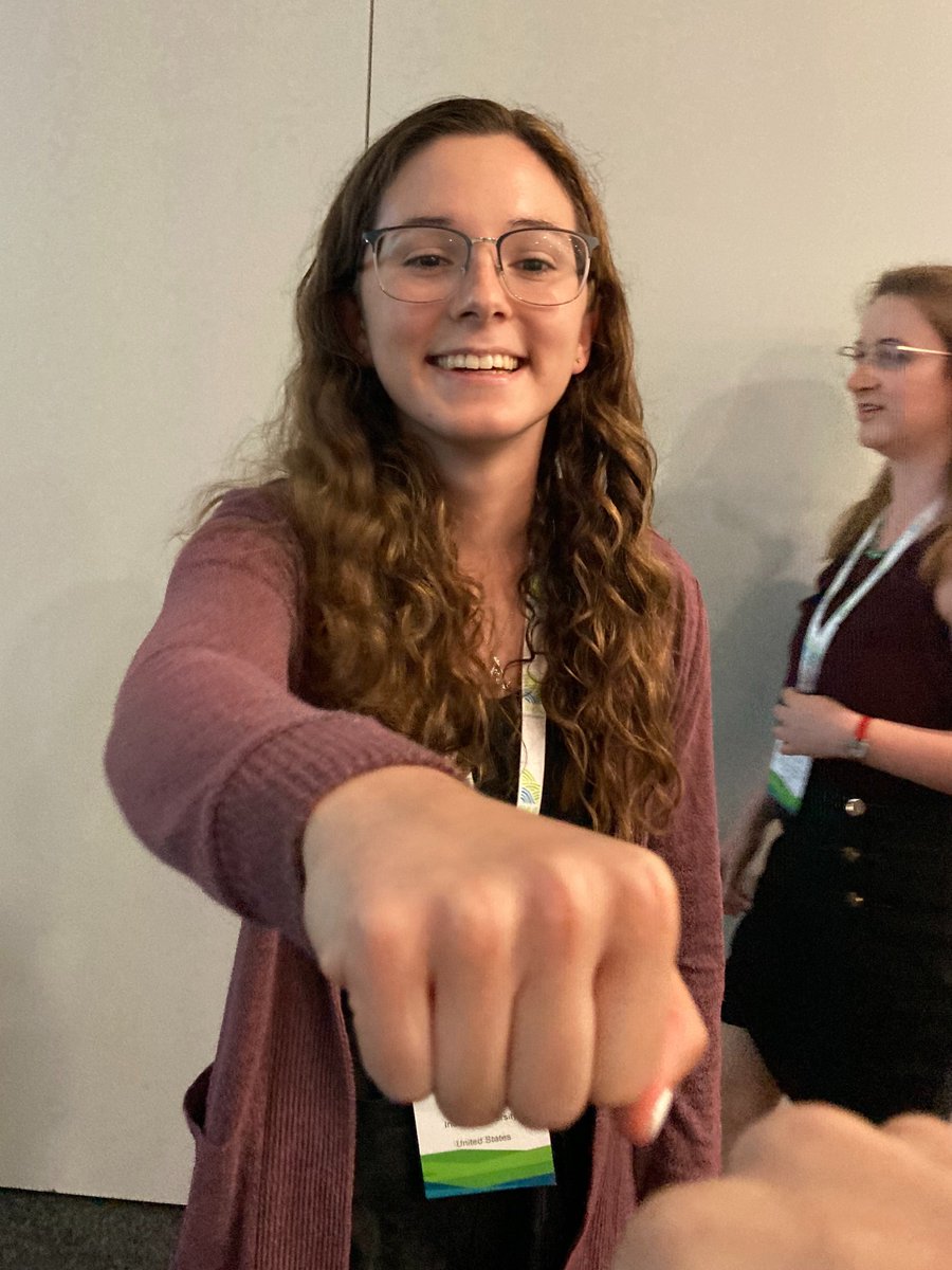 McKinlay Lab (@mckinlab) on Twitter photo Grad student <a href="/sheff_olivia/">Olivia Schakel</a> gives a great talk on cross-feeding conditions that support gene loss, today at #ISME18 in Lausanne. 4/4 grad students presented talks or posters this Summer! Grad student <a href="/sheff_olivia/">Olivia Schakel</a> gives a great talk on cross-feeding conditions that support gene loss, today at #ISME18 in Lausanne. 4/4 grad students presented talks or posters this Summer!