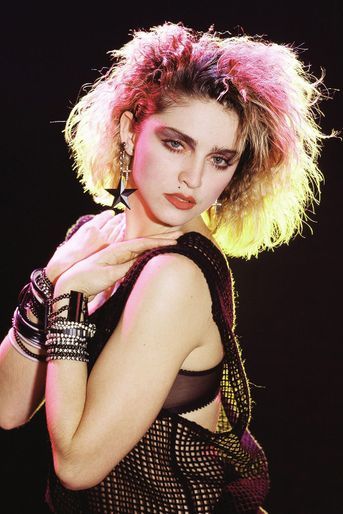 elmusicfeelings's tweet photo. #Madonna fête ses 64 ans. Elle est une des principales icônes de la pop moderne, avec une influence encore palpable dans l'industrie et plus de 200 millions de disques vendus.
Si vous ne deviez retenir qu'un TITRE? https://t.co/FkLDMrZRVb