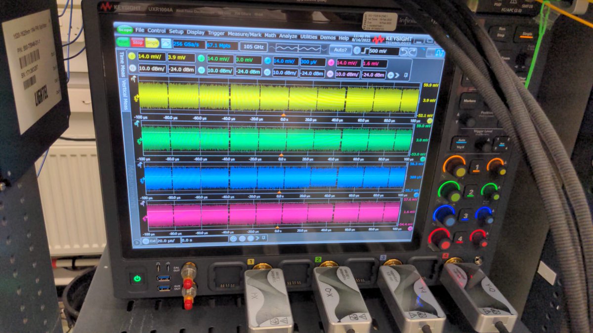 fmf_filipe's tweet photo. An ordered train of fibre modes in the evening. But how many?

Kudos to @FabioApBarbosa

More to come, watch this space!
@BeyondExabit @transnet_pgm @UKRI_News @ucleeenews https://t.co/u6QBkA3SIq