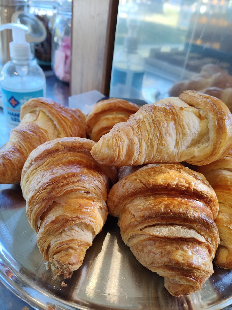 We're really looking forward to being at the <a href="/GandS_Show/">Gillingham & Shaftesbury Show</a> tomorrow! 
Find us in Purple Food Court 👍
#specialtycoffee #icedcoffee #cakes #glutenfree #vegan #localsourcing #ecofriendly #smallbusiness