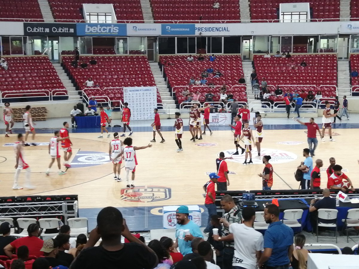 Ya en cancha los equipos Truenos del Distrito y San Sebastián de Moca, que disputarán el partido por el campeonato de la segunda temporada de la <a href="/LNDoficial/">Liga Nacional de Desarrollo U22</a>