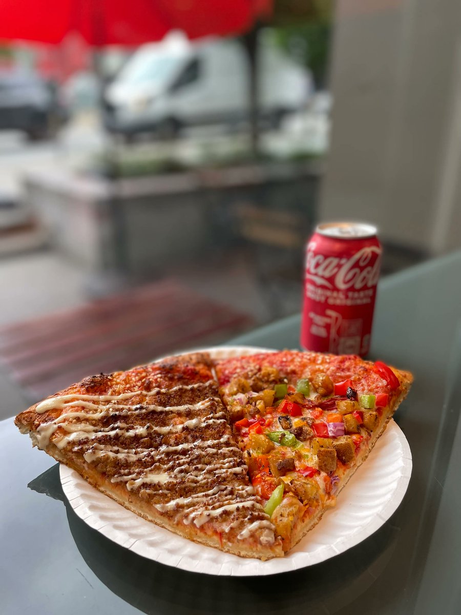unclefatih's tweet photo. Feeling thirsty with your pizza? Get 2 slices and a pop for a deal of just $7.56+tax*!

*For pickup only 

#supportlocalfood #realitalianfood #pizzaofinstagram #pizzaphotography https://t.co/YzA2KlbVYM