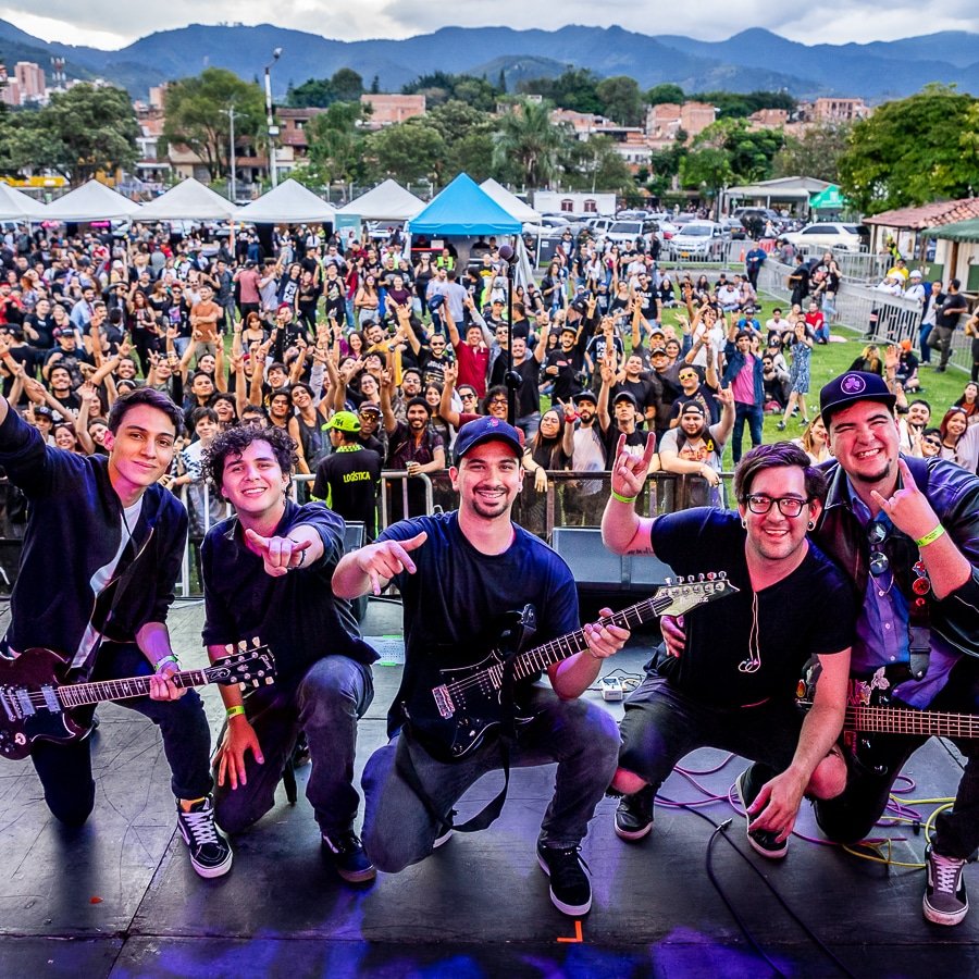Un fin de semana de no olvidar.  Gracias <a href="/diaderockmed/">Festival Día de Rock - Medellín</a> <a href="/SonoraENT/">Sonora Ent.</a> y <a href="/DONTETTO/">Don Tetto</a>

Nos vemos en Ciudad Altavoz 🔥🔥🔥