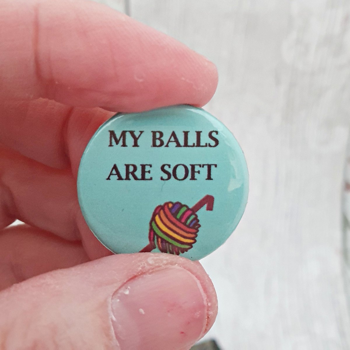 martisanne's tweet photo. My balls are soft crochet button badge, crochet addict, funny pin badge, handmade, mature, funny badge, adult, yarn lover , friend, C1 https://t.co/4YSBwJyVvE #TMTinsta #EtsyTeamUnity #CrochetButton https://t.co/NFfdV62Mzx