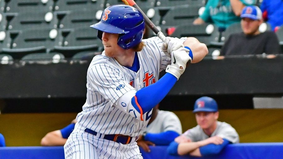 The <a href="/Mets/">New York Mets</a> are reportedly calling up their No. 2 prospect, Brett Baty, for his MLB debut.

Scouting report, tool grades and more on MLB's No. 18 prospect: atmlb.com/3jzt8LU