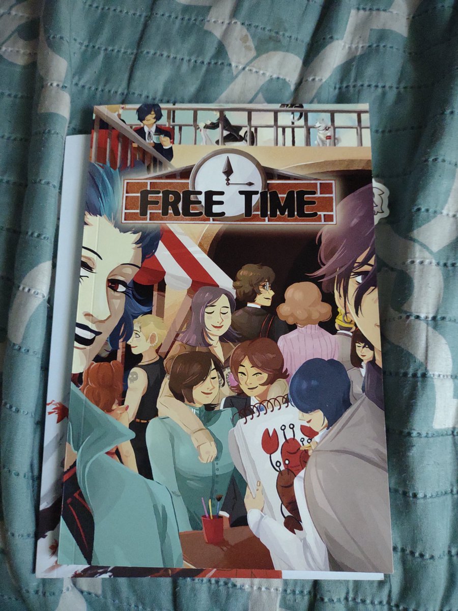 namnamjune's tweet photo. My 2 of my zines are here woooooo https://t.co/5M6Hjh7bdG