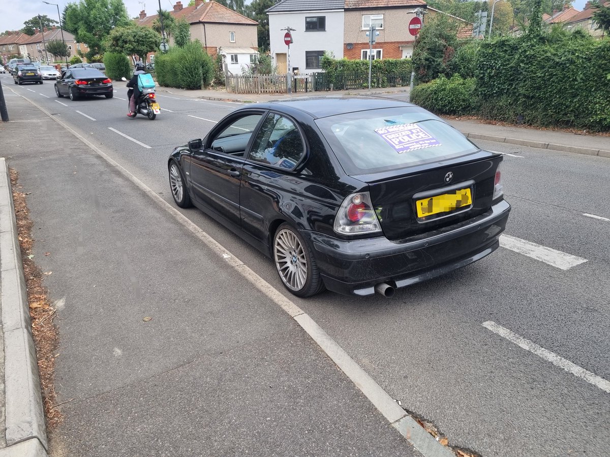tvprp's tweet photo. This fine specimen of a #BMW came to our attention in #Slough tonight. The young driver only has a provisional licence and has no insurance π€·πΌββοΈ
He took the risk of driving and knew what the score was...
Vehicle seized and driver reported βοΈ
#P6110
#P0735
#TTASHIFT https://t.co/cdBZ9VGbTk