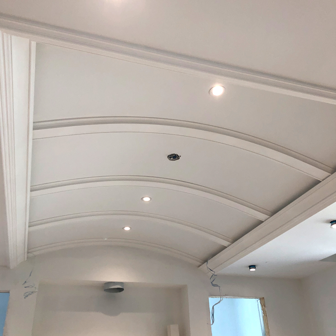 canamouldinc's tweet photo. This curved ceiling with matching beams is all wired up for the light coves.
#customceilings #cofferedceilings #ceilingbeams #interiormoulding #interiormolding #interiortrim #interiordesign #design #interior #homedecor #interiors #decor #homedesign #interiordesigner #decoration https://t.co/SUN2TutScb