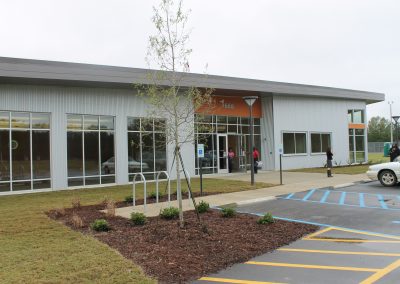 RichlandRec's tweet image. The Gadsden Park Community Center is an amazing spot for families to connect with their community. The park offers an array of amenities including a basketball court, baseball fields, a community garden and more! Click the link to learn more. richlandcountyrecreation.com/project/gadsde…

#ExploreSC