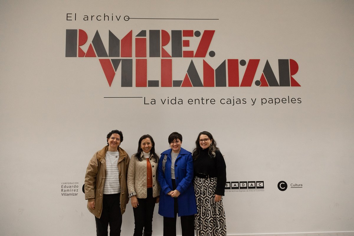 artehumUniandes's tweet photo. El jueves pasado vinieron más de 200 personas a conocer los documentos del archivo personal del artista Eduardo Ramírez Villamizar 🍷
🗓 Exposición abierta al público hasta el 29 de septiembre en el Centro cívico @Uniandes ENTRADA LIBRE.
Toda la info en 👉🏽 https://t.co/PzF0LC6V6A https://t.co/VIarRTvWSD