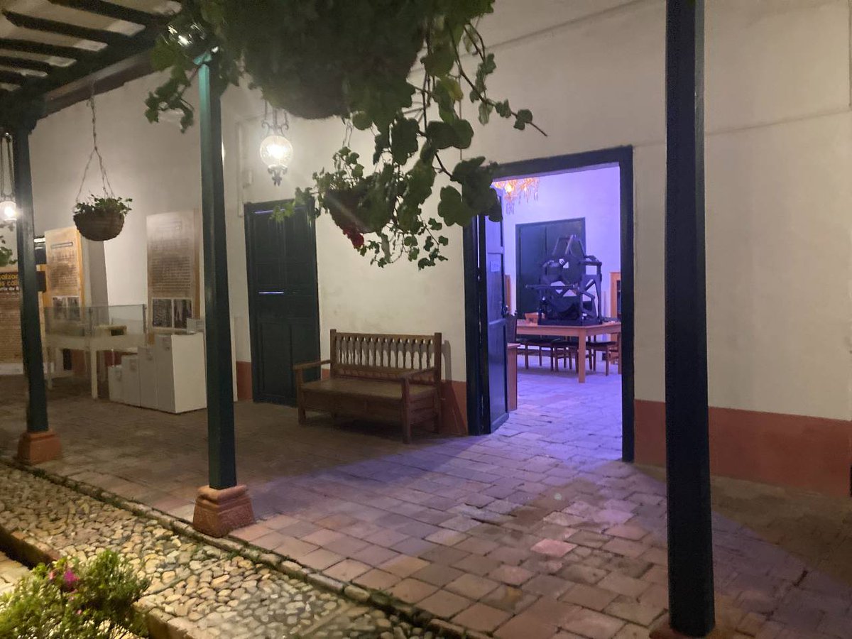 Neogranadina tweet media