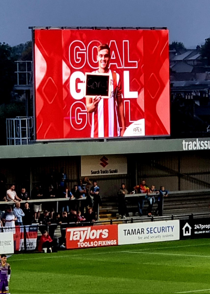apexscaffexe's tweet photo. Great way to support the player and the club, and when you pick a young talent like Archie, you know you're going to get results #ecfc #apexsignboard #OneGrecianGoal @OfficialECFC https://t.co/BPmHJMdl3y
