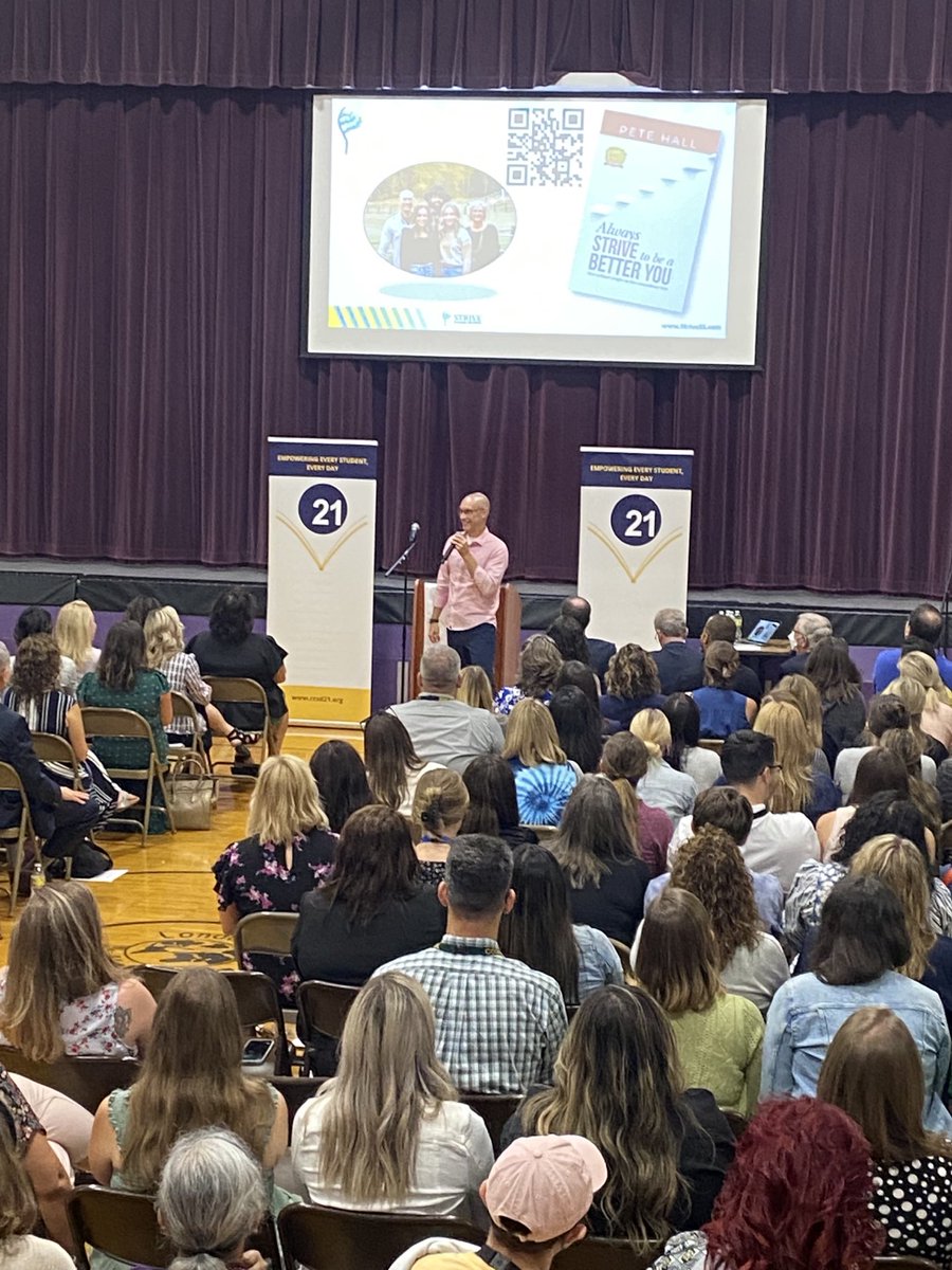 ccsd21riley's tweet photo. A day of learning &amp; connecting ⁦@ccsd21riley⁩ ! We’re growing our leadership capacity and are ready to take on the year! @ccsd21 #adaptiveschools @educationhall https://t.co/iYhdBbYrki