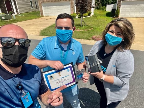 CLBooe's tweet photo. Always a fun time when the boss @theriddler704 is in these streets with you! Congrats to this Platinum Winner @StankovicDj always getting it done at a high level! Keep grinding sir! 💎 💪🏼
#RelentlessWar🛡️ #CLT5 #Knights⚔️ @AdamMRagab @IHXNortheast @RelentWarriors https://t.co/g1p9JEKQ13