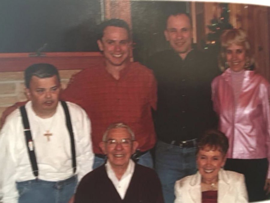 RaphaelEivots's tweet photo. My Brother left this world 15 years ago today. I will never forget his smile or his laugh. It’s a great reminder for me to laugh more and smile more. Miss you Buddy https://t.co/IvOZEAIUAl