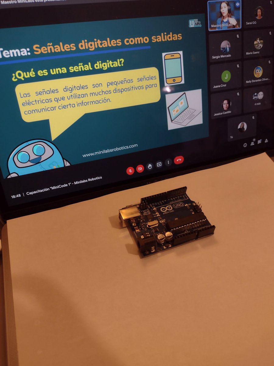 clauperfecto's tweet photo. Tarde llenita de aprendizaje! Ahora con #Arduino, mucho por explorar y seguir aprendiendo. Diseño de circuitos en #thinkercad y recuperando conceptos, excelente sesión con @MinilabsE https://t.co/VKt4yBoLKQ