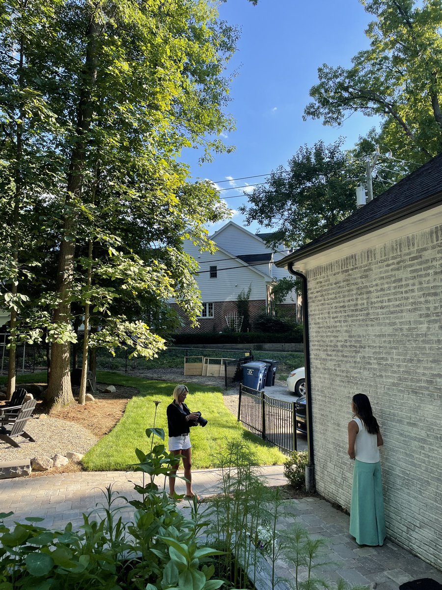 Guts_and_Butts's tweet image. Thankful for this knowledge, community,  and connection (and headshots!) 
#wewontgoback #AbortionIsHealthcare #womensupportingwomen