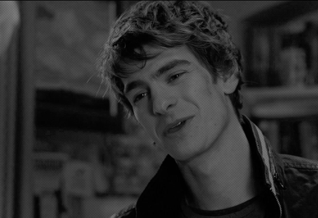 ━━━ idea de trama nº2:

                    ◜ 𝑩𝑶𝑵𝑫𝑬𝑫 𝑩𝒀 𝑮𝑹𝑰𝑬𝑭 ◞