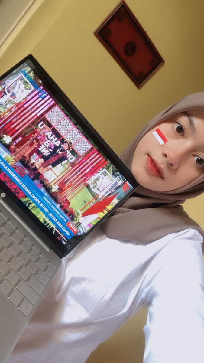 Kamelianass tweet media