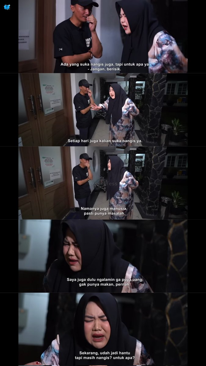 Askrlfess's tweet photo. [askrl] cw // hantu , ghost , jurig

GUYS KALIAN HARUS NONTON JURNALRISA EP BALAI KOTA PLS ADA JURIG YANG KOCAK BGT WKWKWKWK https://t.co/2plGAlo5Pz