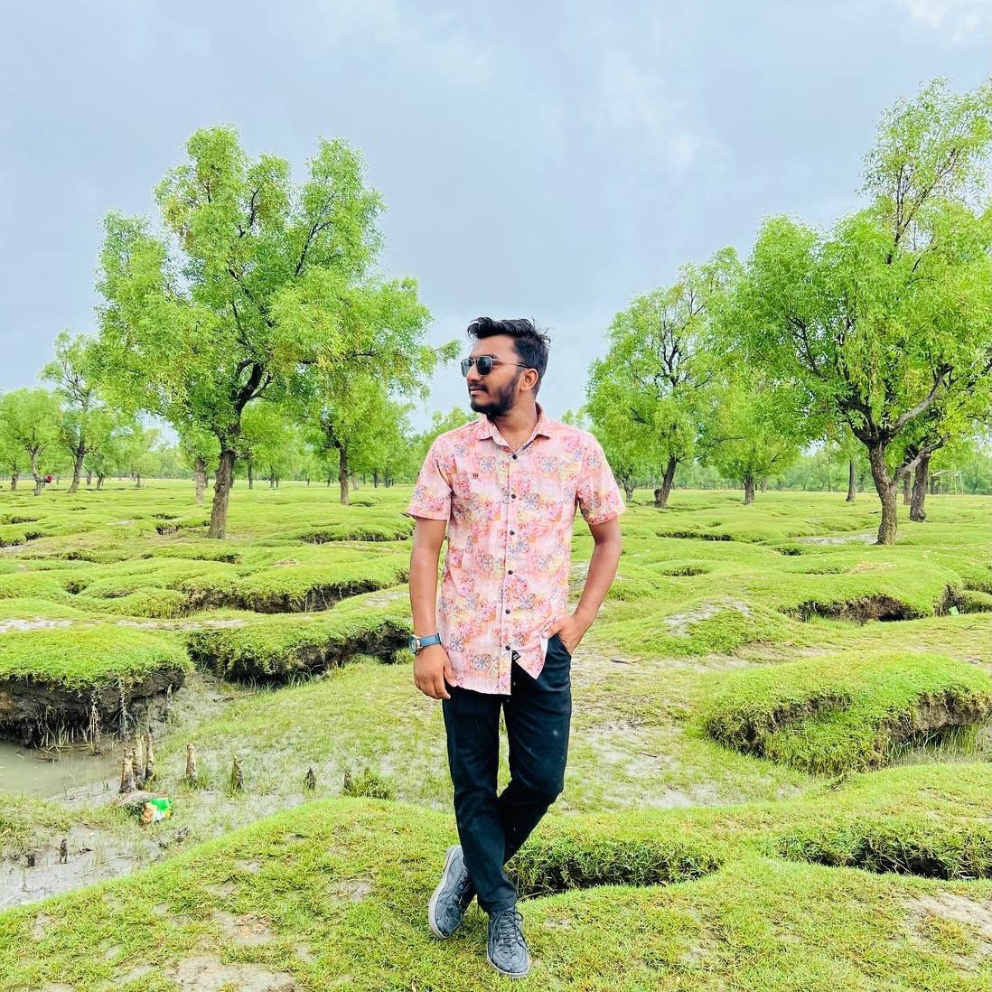 MdKalamHossen2's tweet photo. #NewProfilePic https://t.co/tfMGM1wWhK