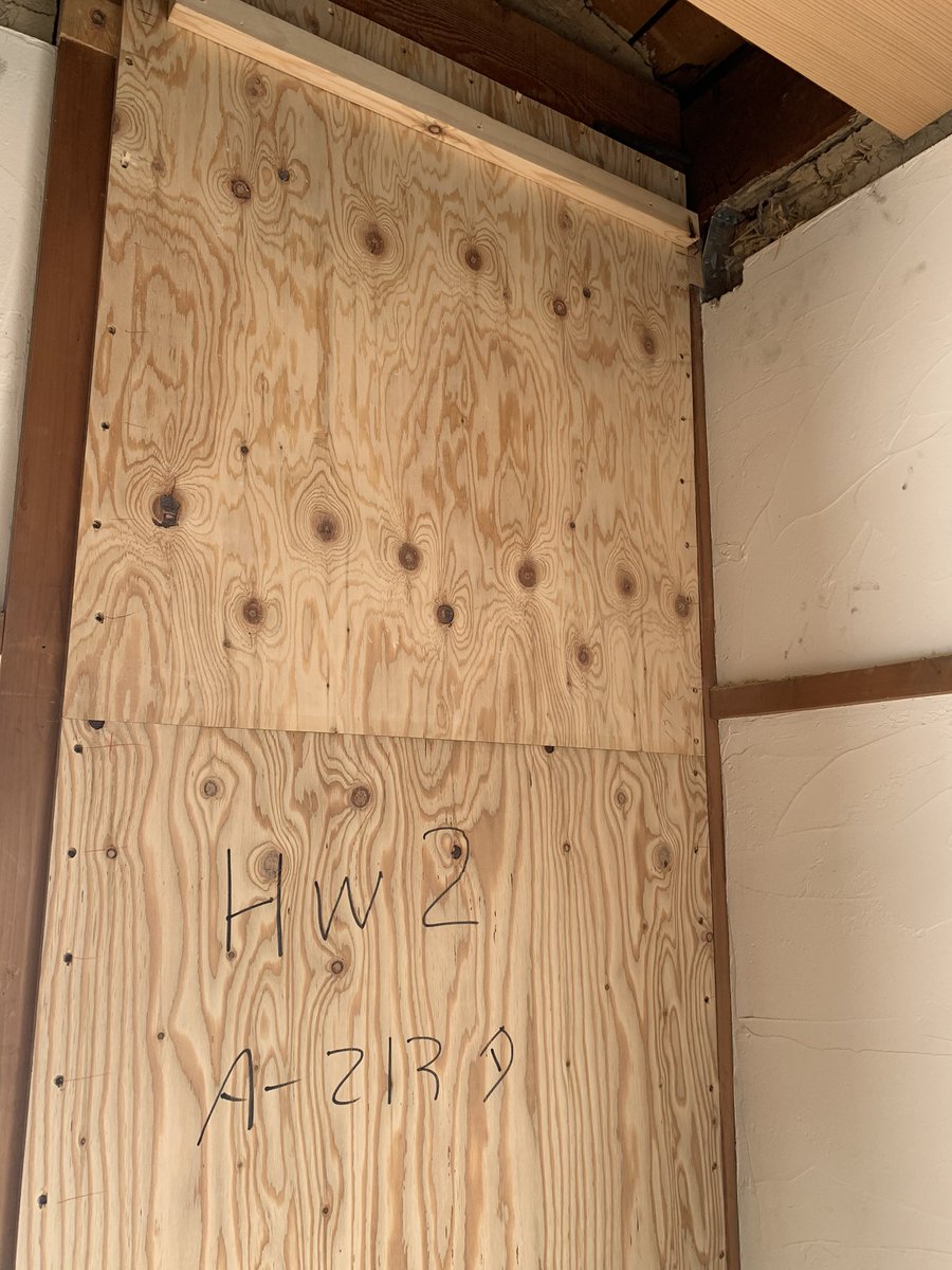 耐震補強工事をやっています👍
解体する事で、今まで見えてなかった不具合が分かる事もあります😅
今回も色々見つかりましたが、全て解決することができました😊完成まであと少し‼️