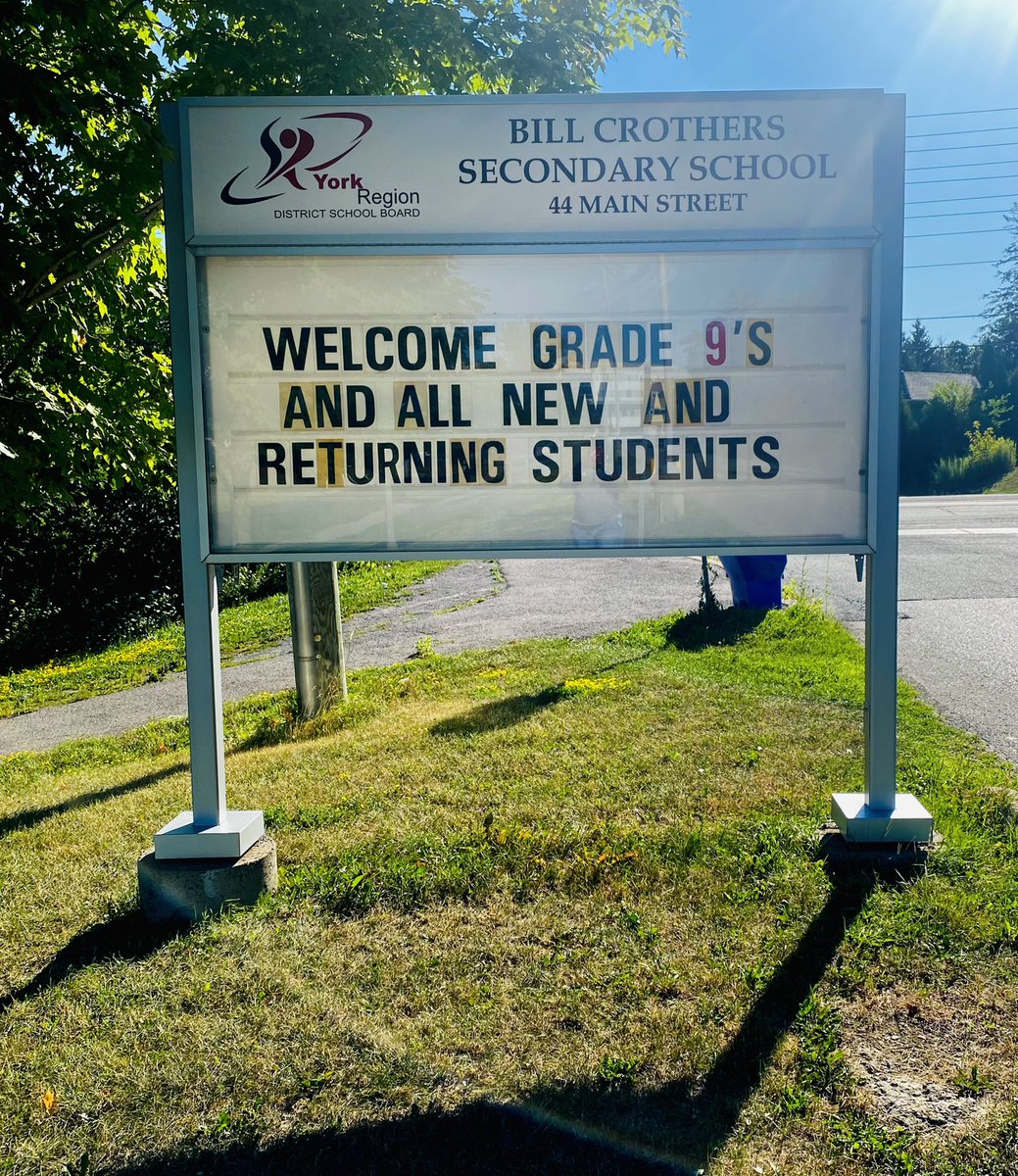 Mrs. Lynch-James (MLJ) tweet media