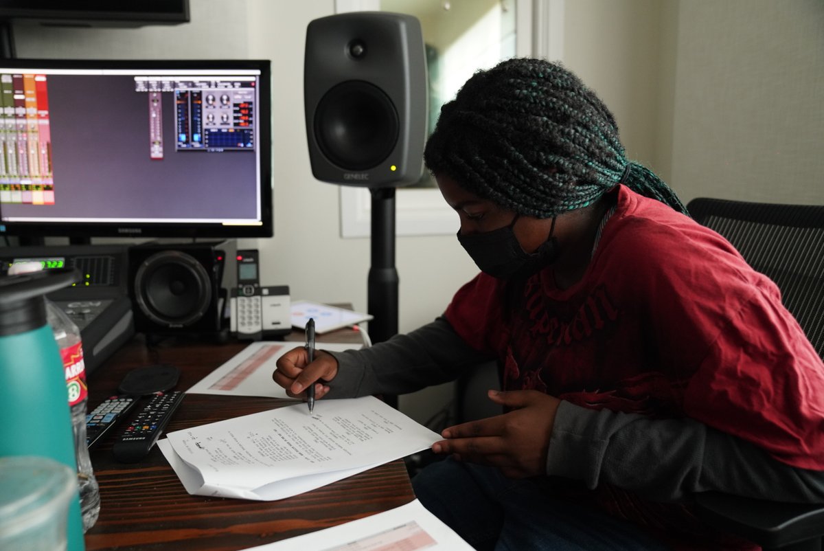 Film2Future tweet media