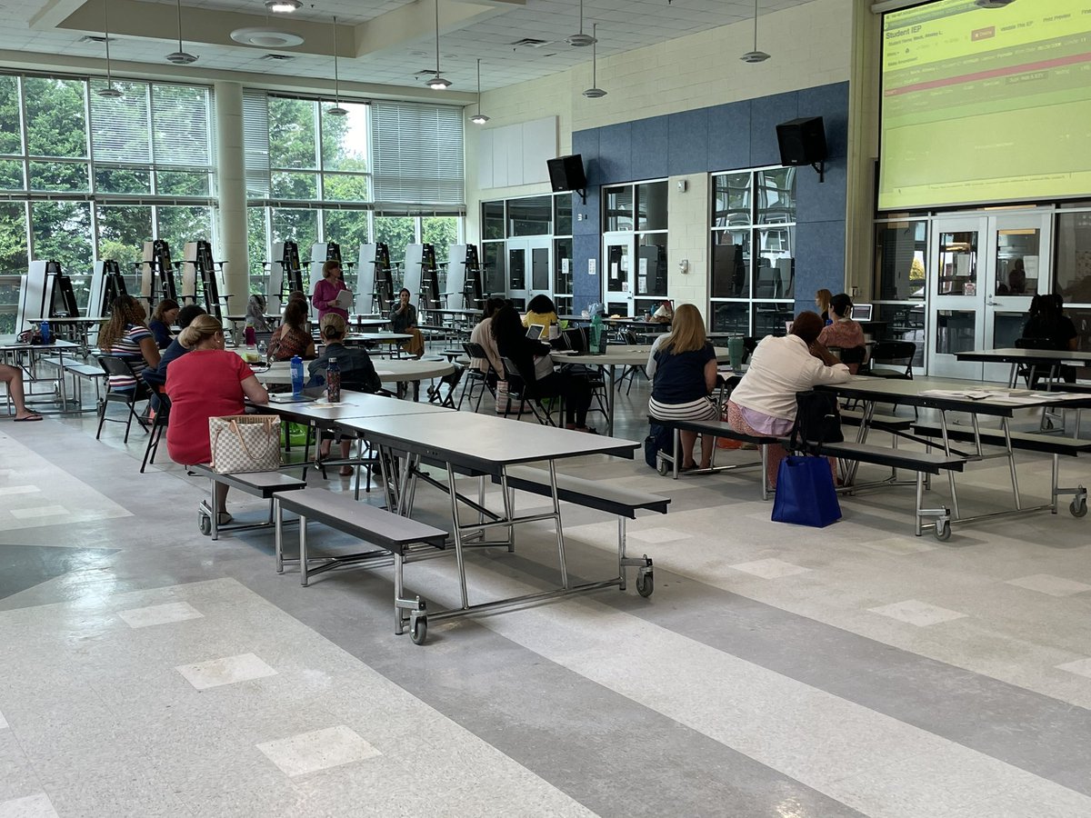 ERowdenAPS's tweet photo. Day 2 BASE Camp was kicked off with a Mindful Practice session, APS Overviews, and content sessions! Thank you Academics, Special Education, and DEI Offices for welcoming our new educators!! @APSlearns @ssarber #APSBASECamp22 https://t.co/8P1959rKzi
