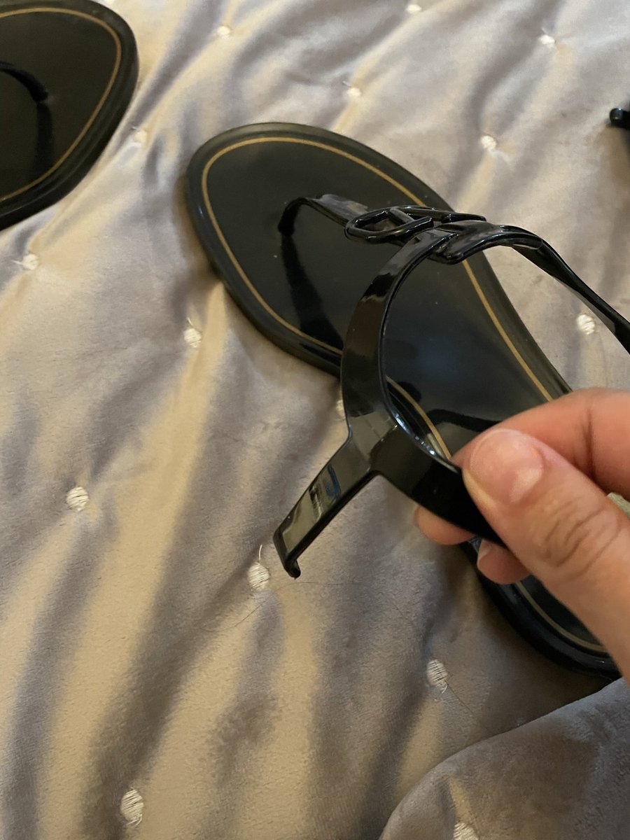 TogetherLDN's tweet photo. @MaisonValentino hello! Trying to arrange an exchange for my new sandals that must be faulty. So sad as I love them. Please can someone reply to my email enquiry asap as I travel next week. Thank you 🙏🏼 https://t.co/faKi5poTpL